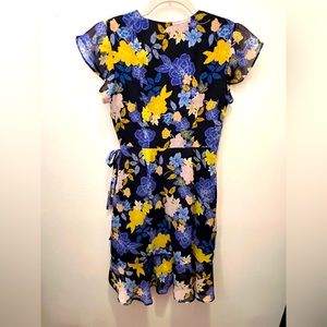 Banana Republic size 00P floral dress